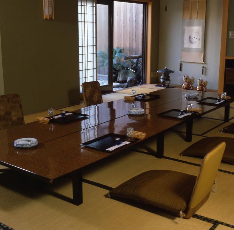 ホテル 人丸花壇 明石市 エクステリア 写真